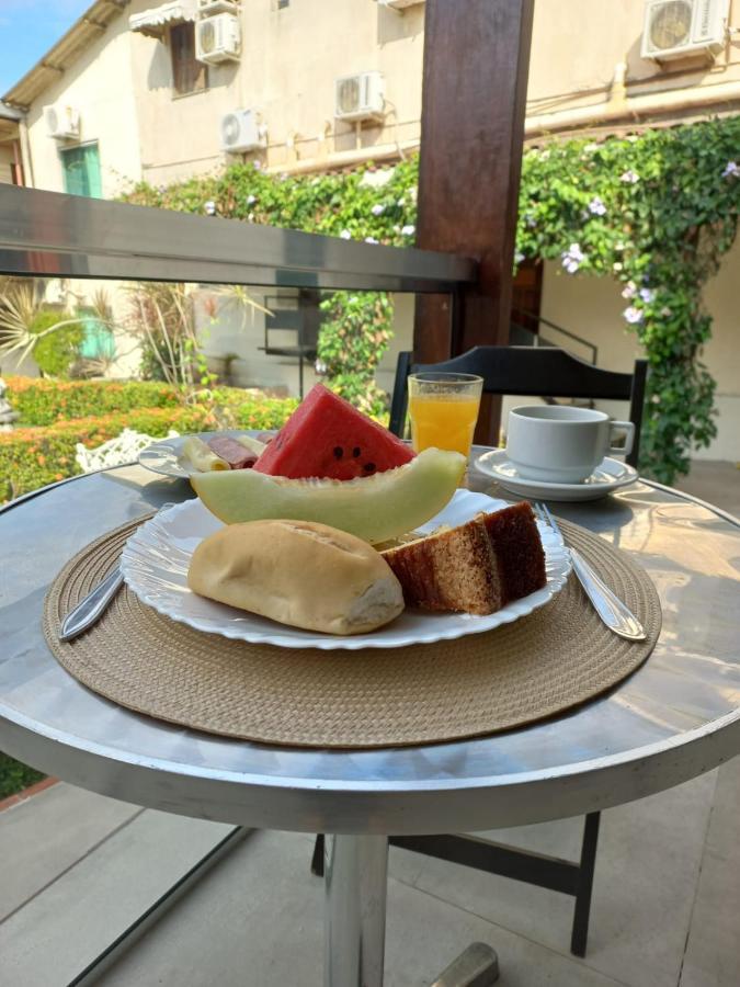 מנאוס Mindu Park Hotel מראה חיצוני תמונה